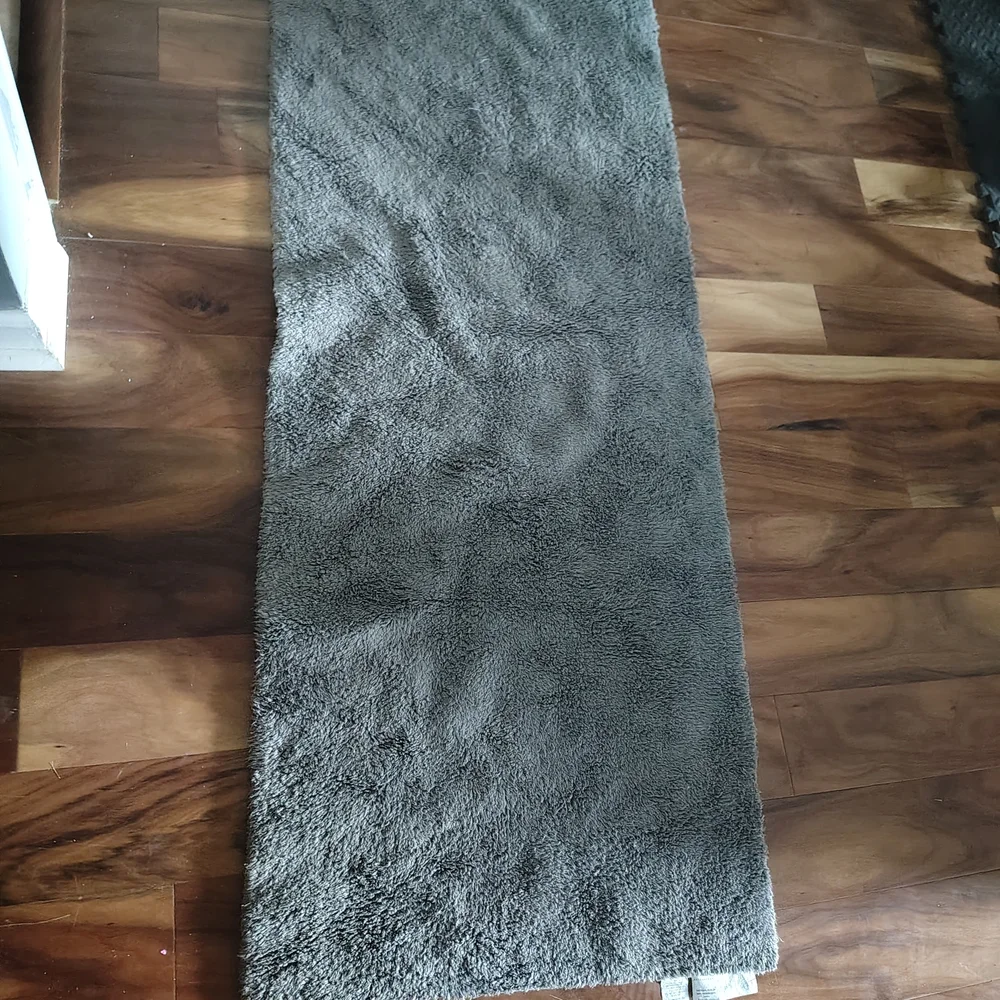 Pottery Barn Gray Bath Mat